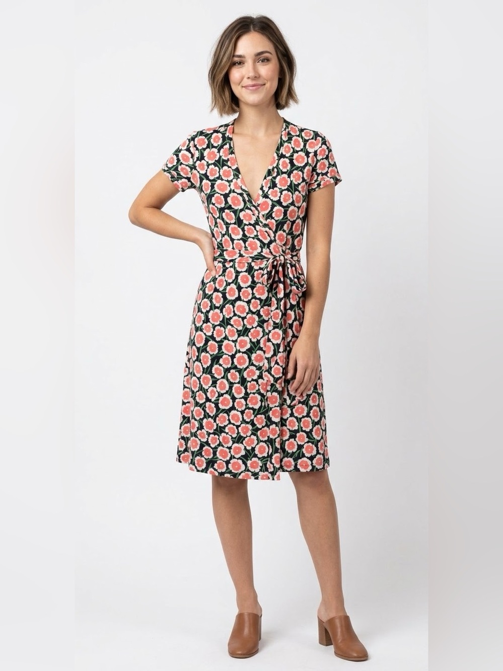 Vintage 70s Diane Von Furstenberg Floral Wrap Dress Size 6 Floral Classic Retro